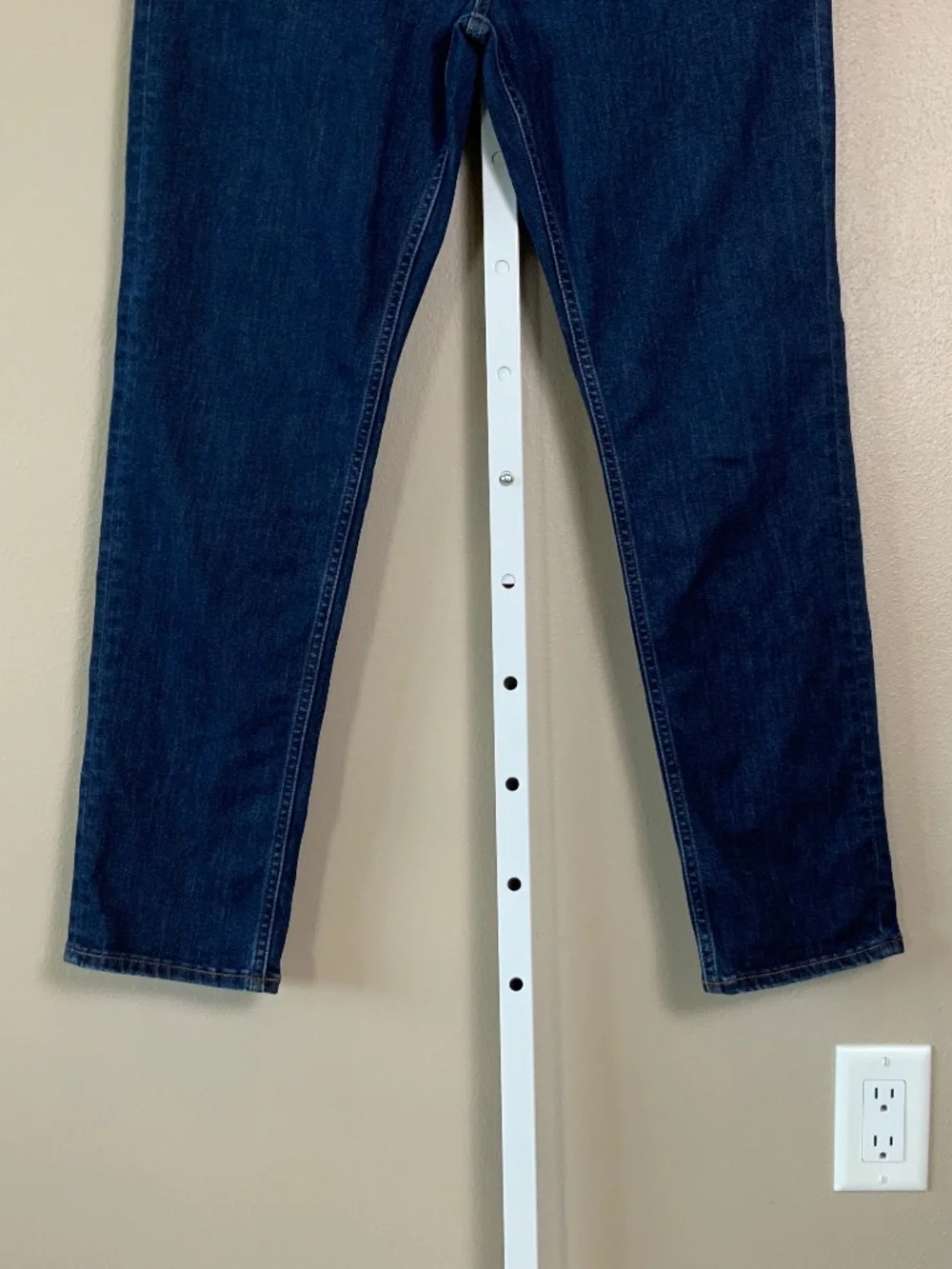 Banana Republic Slim Dry Indigo® Traveler Jean